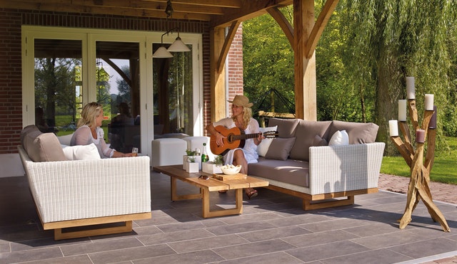 Things to Keep in Mind When Buying Teak Outdoor Furniture