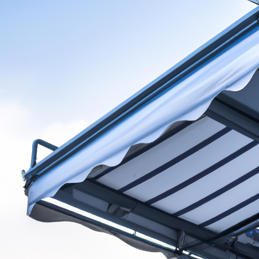 outdoor retractable awning